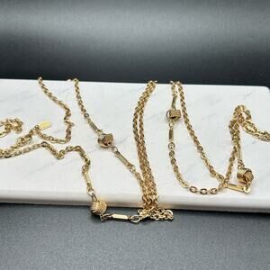 L0003 Emmons Vintage Long Gold tone Chain appx 52”